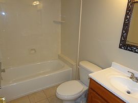 Single Family Home in Layton, UT (Photo 4 of 6)