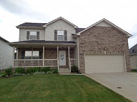 Single Family Home in Clarksville, TN