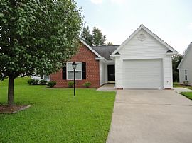 Single Family Home in Winston Salem, NC