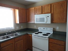 Single Family Home in Winston-Salem, NC (Photo 4 of 6)