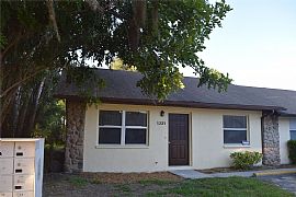 Beautiful 3 Bed, in Huntersville in Bradenton, FL