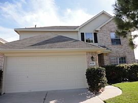 Single Family Home For Rent  in Katy, TX