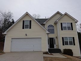 Single Family Home For Rent  in Canton, GA