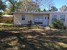 3997 Elkcam Blvd Se, Saint Petersburg, Fl 33705 in Saint Petersburg, FL