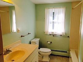 Enjoy This Spacious Multi-Level Home in The Heart of The Highly in Arlington, MA (Photo 7 of 9)