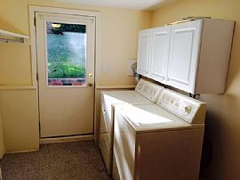 Enjoy This Spacious Multi-Level Home in The Heart of The Highly in Arlington, MA (Photo 8 of 9)