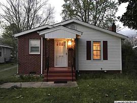 1013 Mccullough Ave Ne, Huntsville, Al 35801 in Huntsville, AL (Photo 2 of 12)