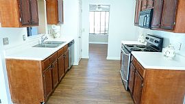 3586 Dyer Parke Ln Sw in Marietta, GA (Photo 11 of 12)