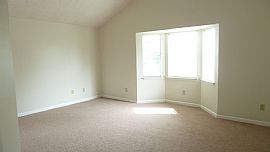 3586 Dyer Parke Ln Sw in Marietta, GA (Photo 8 of 12)