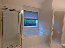 2480 Alston Dr Ne in Marietta, GA (Photo 11 of 12)