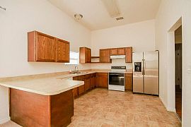 Wonder Full Home in Lakeland, FL (Photo 4 of 6)