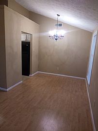  a Single Family Home That Contains 1,248 Sq Ft  in Georgetown, KY (Photo 8 of 9)