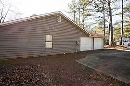 2034 S Cove Trl in Marietta, GA (Photo 10 of 12)