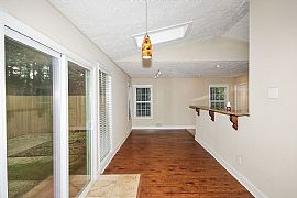 2034 S Cove Trl in Marietta, GA (Photo 6 of 12)