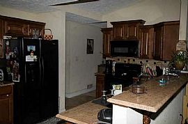 2034 S Cove Trl in Marietta, GA (Photo 9 of 12)