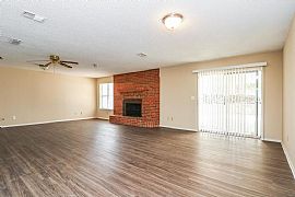 Wonder Full Home in Weatherford, TX (Photo 6 of 10)