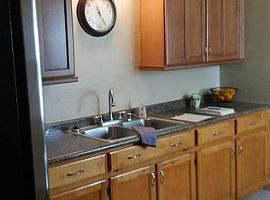 1093 Saint Paul St, Green Bay, Wi 54304 in Green Bay, WI (Photo 2 of 6)