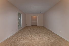 A Quiet Location Convenient Northeast Jackson Neighborhood in Jackson, MS (Photo 7 of 11)