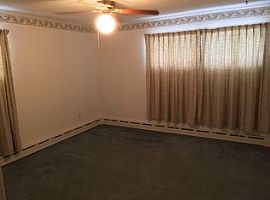 5921 Shelburne Rd, Shelburne, Vt 05482 in Shelburne, VT (Photo 2 of 9)