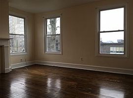 79 Washington St # 2 in Poughkeepsie, NY (Photo 2 of 10)