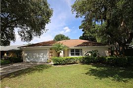 35 Harbor Lake Cir, Safety Harbor, Fl 34695 in Safety Harbor, FL