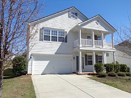 Beautiful Single Family Home For Rent  in Mooresville, NC