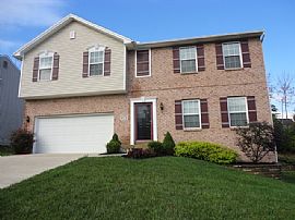 Single Family Home in Lebanon, OH