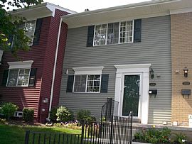 Condo For Lease - Farmington Hills in Farmington Hills, MI