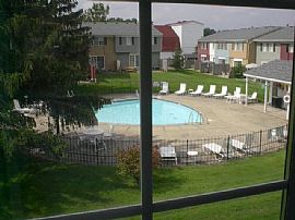 Condo For Lease - Farmington Hills in Farmington Hills, MI (Photo 2 of 10)