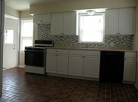 4248 S 4th St, Milwaukee, Wi 53207 in Milwaukee, WI (Photo 5 of 11)