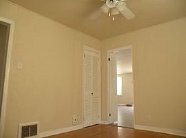 4248 S 4th St, Milwaukee, Wi 53207 in Milwaukee, WI (Photo 7 of 11)