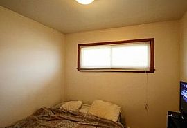 6362 N Joyce Ave, Milwaukee, Wi 53225 in Milwaukee, WI (Photo 5 of 9)