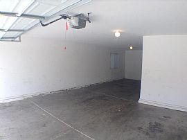 4 Bed, 2.5 Bath, 2675 Sqft, $900 in Avondale, AZ (Photo 11 of 12)