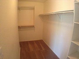 4 Bed, 2.5 Bath, 2675 Sqft, $900 in Avondale, AZ (Photo 7 of 12)