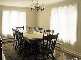 149 Jennifer Rd, Hamden, Ct 06514 in Hamden, CT (Photo 5 of 9)