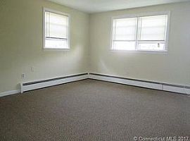 149 Jennifer Rd, Hamden, Ct 06514 in Hamden, CT (Photo 8 of 9)