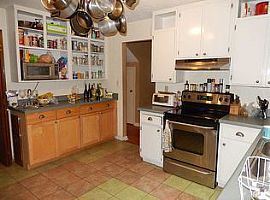 Amazing 4/3 in Great Neigh with 2000 Sq Ft, in Tallahassee, FL (Photo 2 of 4)