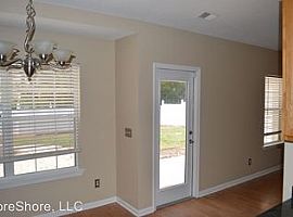 6 Yates Mill Ln, Bluffton, Sc 29909 4 Beds 3.5 Baths 1,950 Sqft in Bluffton, SC (Photo 3 of 6)
