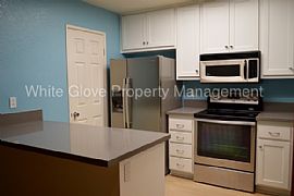 1 Beds 1 Baths Home in Tustin, CA (Photo 2 of 2)