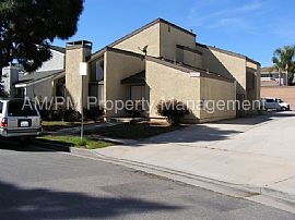 3 Beds 2 Baths Home in Huntington Beach, CA