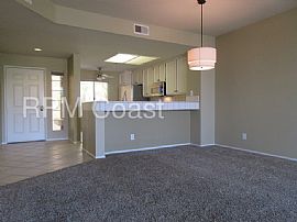 2 Bd   2 Ba Home in Huntington Beach, CA (Photo 2 of 2)