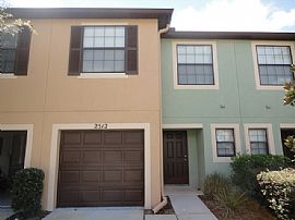 Single Family Home in Brandon, FL