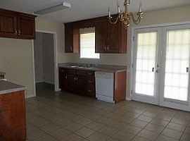 114 Kenneth Moss Ct, Creola, Al 36525 in Creola, AL (Photo 5 of 8)