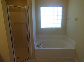 Single Family Home in Jacksonville, FL (Photo 5 of 5)