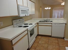 Single Family Home in Plant City, FL (Photo 4 of 5)