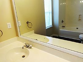 Single Family Home in Summerville, SC (Photo 6 of 6)