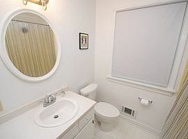  7515 Piney Branch Rd, Richmond, Va 23225 4 Beds 2 Baths 1,568  in Richmond, VA (Photo 7 of 7)