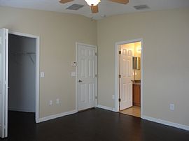 Single Family Home For Rent in Plant City, FL (Photo 5 of 7)