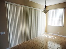 Single Family Home For Rent in Hudson, FL (Photo 4 of 7)