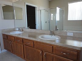 Single Family Home For Rent in Hudson, FL (Photo 5 of 7)